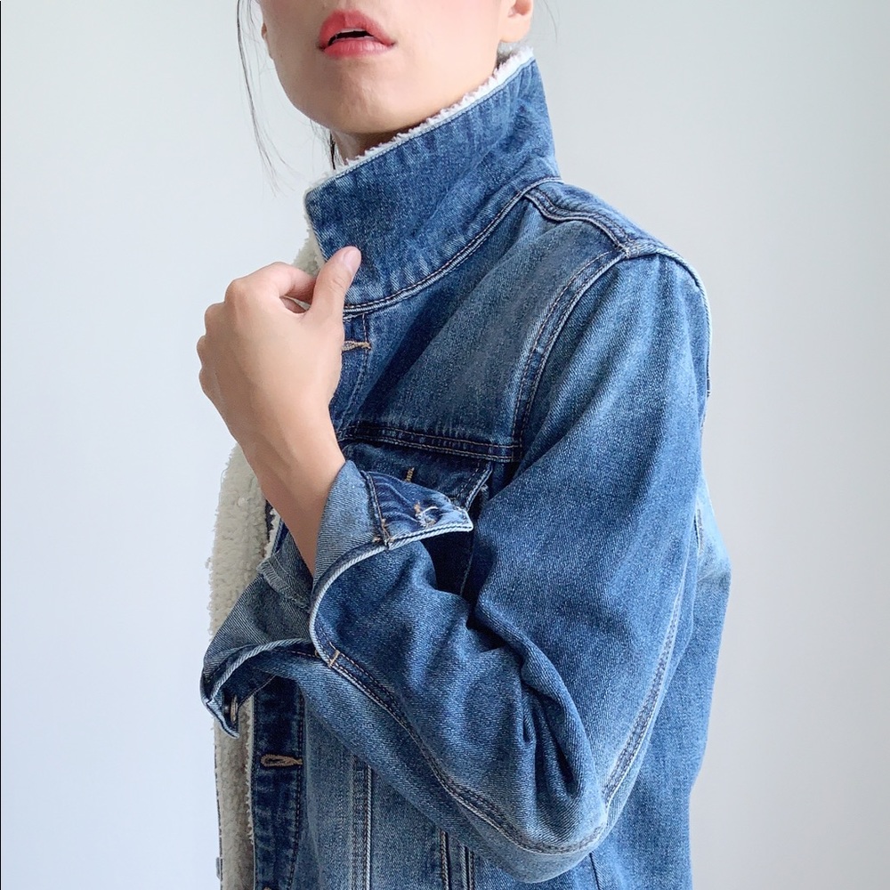 Sherpa Collar Denim Jacket - Picture 3 of 5